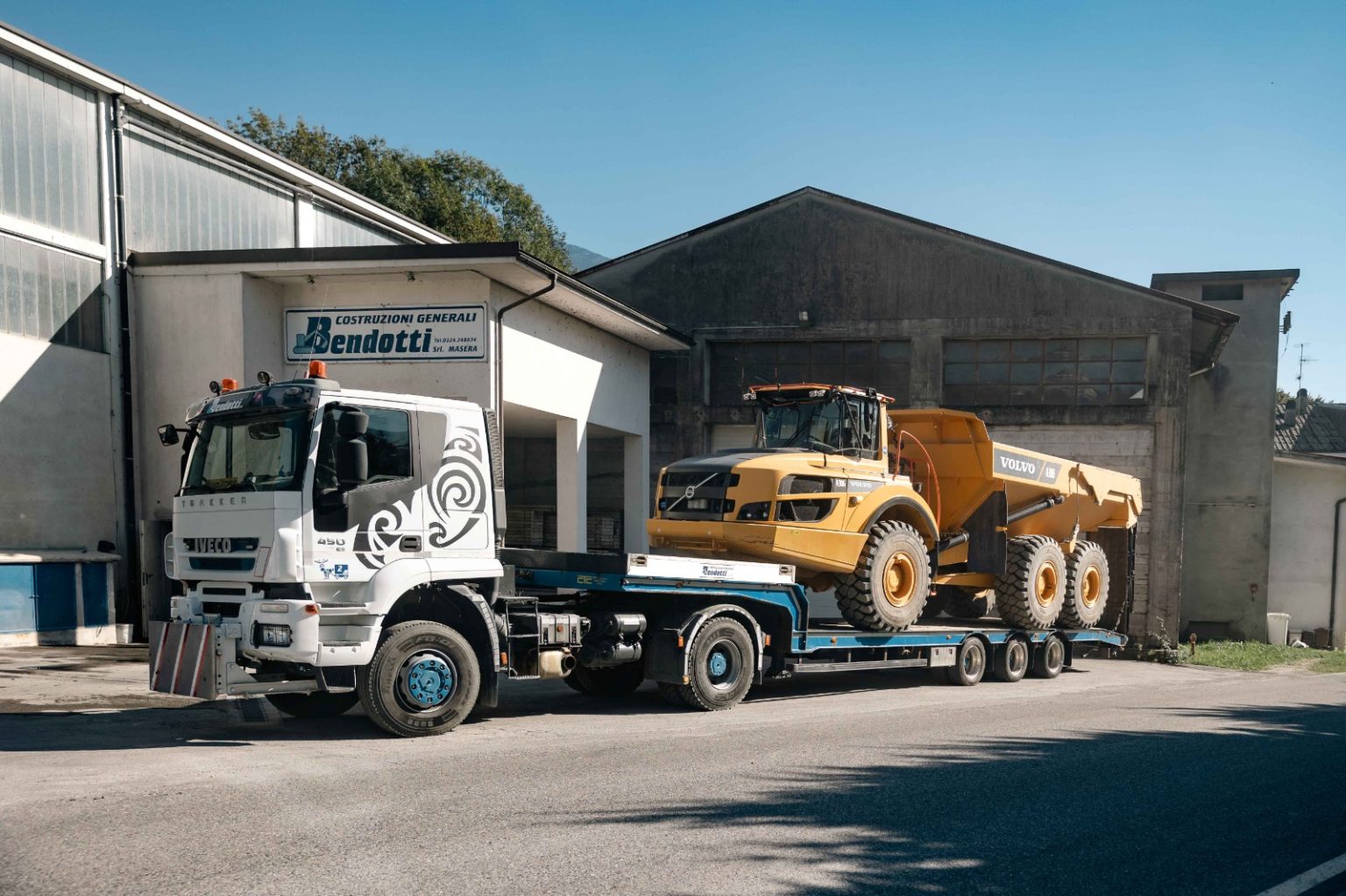 BILICO IVECO + DUMPER CAT 730